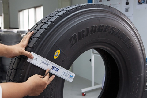  quy trình dán lốp bridgestone bandag 