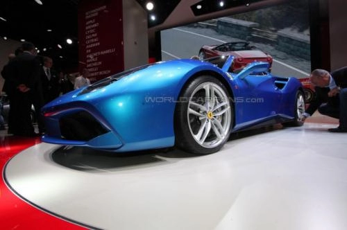 Ra mắt ferrari 488 spider - mẫu xe nhanh nhất trong lịch sử hãng