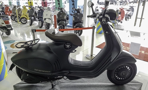 Ra mắt vespa 946 emporio armani mới giá 379 triệu đồng