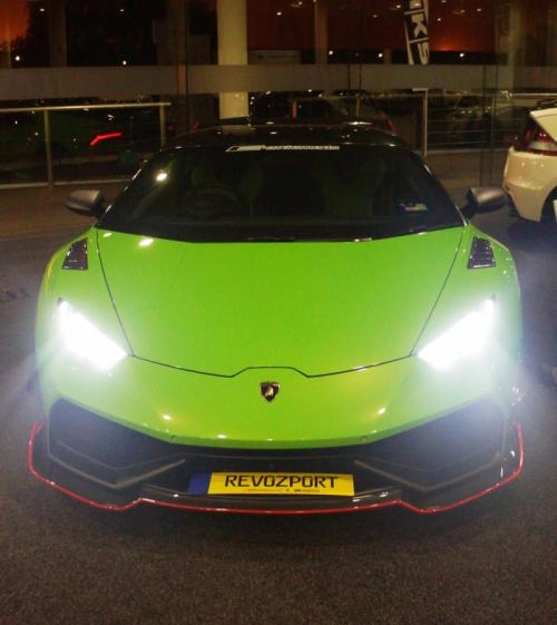 Revozport tung ra gói độ hô biến lamborghini huracan siêu mạnh