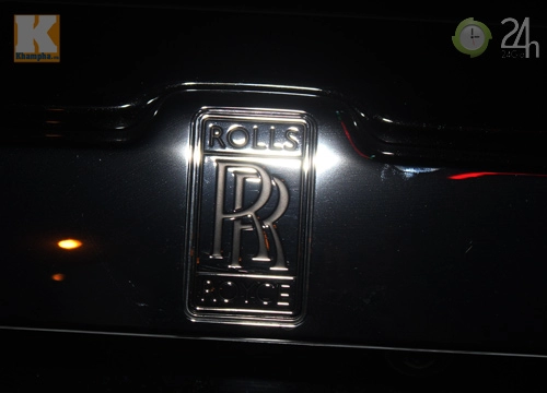 Rolls royce ghost ewb vi vu phố sài gòn