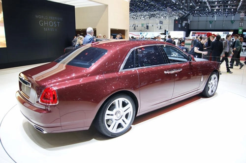 Rolls royce ghost series ii hiên ngang tại geneva