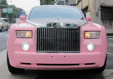  rolls-royce phantom diện cánh hồng 