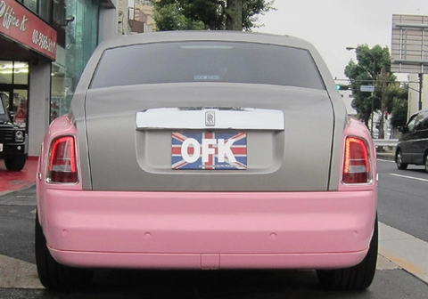  rolls-royce phantom diện cánh hồng 