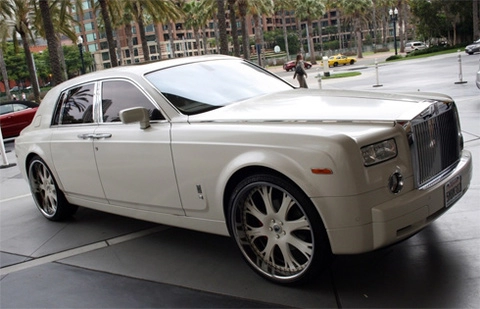  rolls-royce phantom độ toàn trắng 