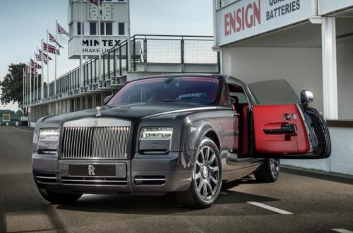 Rolls-royce phantom mau đôc ra măt