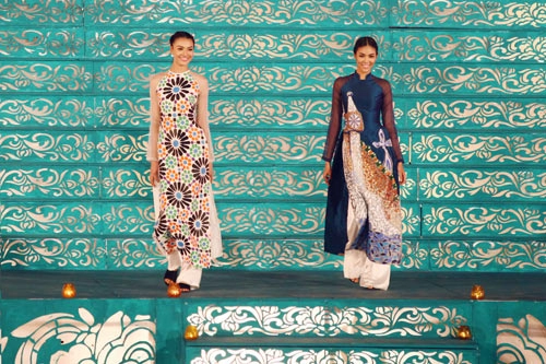 Sắc màu thế giới hội tụ tại festival huế