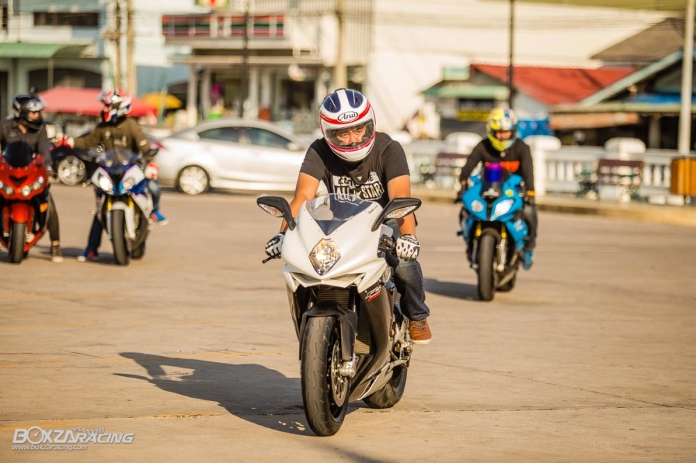 Sang sud tai racing team - hội những người yêu thích superbike tại thái lan