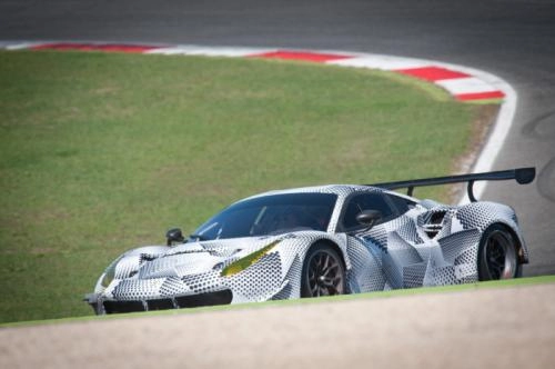 Siêu xe đua ferrari 488 gte hiện hình