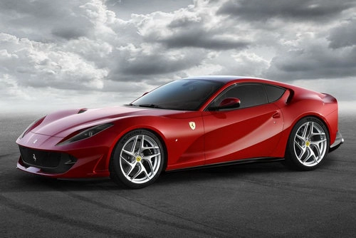 Siêu xe ferrari 812 superfast ra mắt