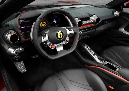 Siêu xe ferrari 812 superfast ra mắt