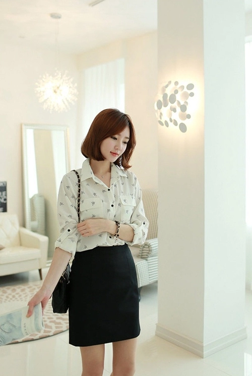 Sơ mi họa tiết giúp nàng công sở thêm rạng rỡ