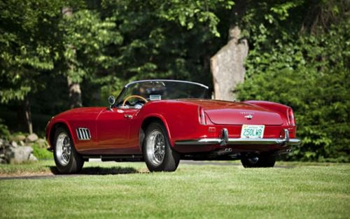 sốc 1960 ferrari california có giá 11 triệu đô