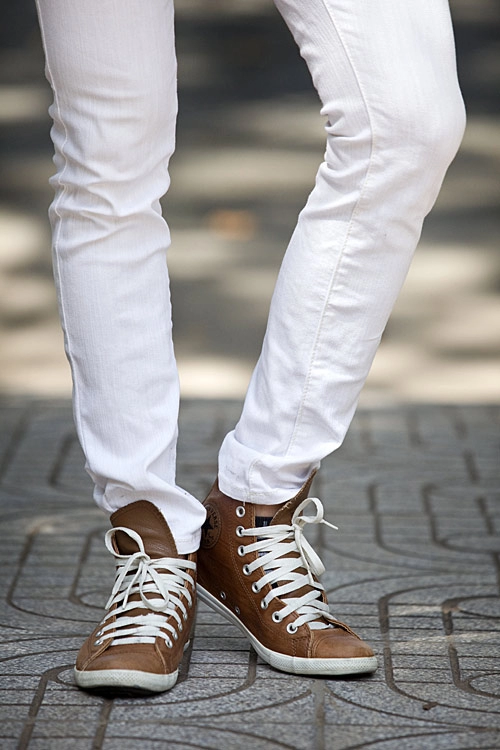 Style giản dị của chàng sinh viên 20 tuổi
