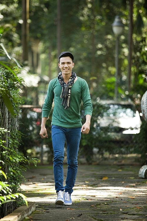 Style giản dị của chàng sinh viên 20 tuổi