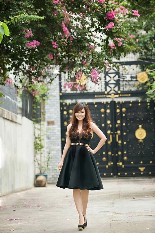 Tâm sự của cô nàng quản lý mê đầm vintage