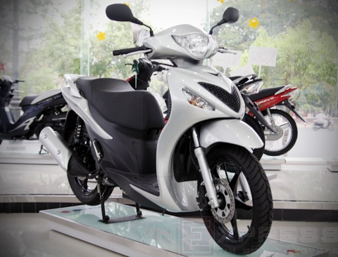  tân binh scooter suzuki sixteen 125 ở việt nam 