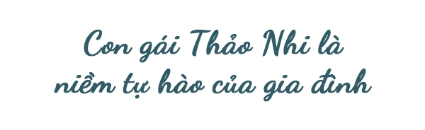 Thật bất ngờ mẹ của thành viên hội con nhà giàu có tới 4 người con và mặc cực trẻ