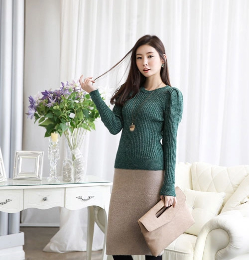 Thay đổi phong cách cùng chiếc áo len