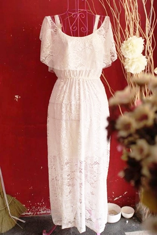 Thị trường hà nội ngập tràn váy ren