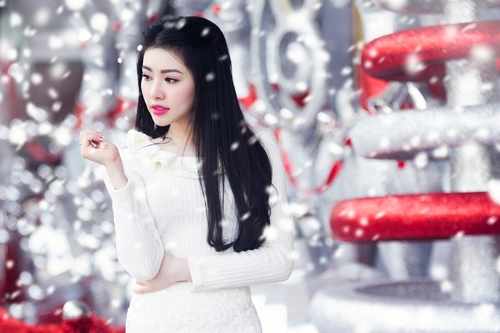 Thiếu nữ sài gòn sành điệu đón noel