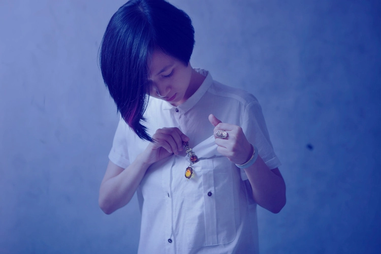 Thiếu nữ sài thành mặc gì khúc giao mùa