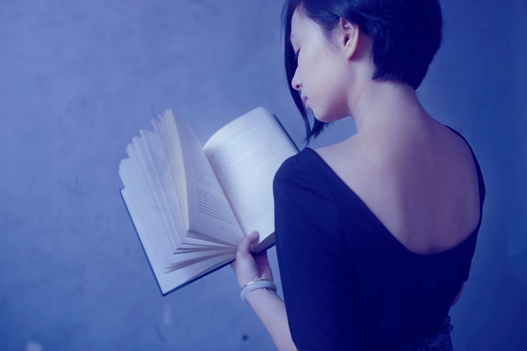 Thiếu nữ sài thành mặc gì khúc giao mùa