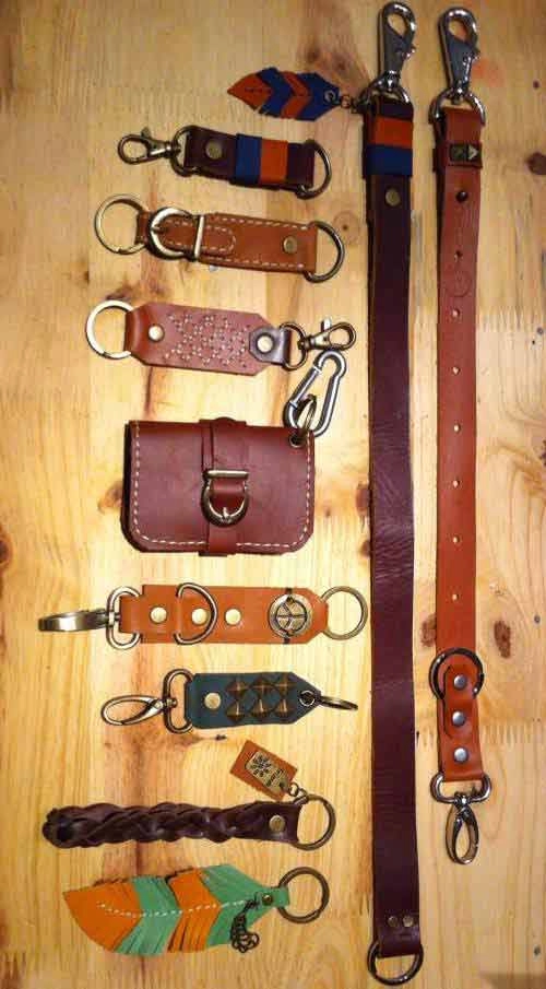 Thú vị với phụ kiện da handmade giá rẻ
