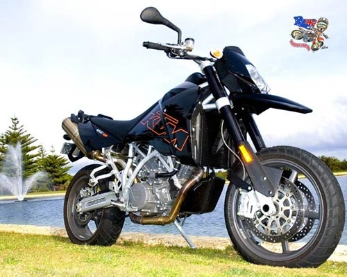 Top 10 mẫu xe supermoto được đánh giá cao nhất