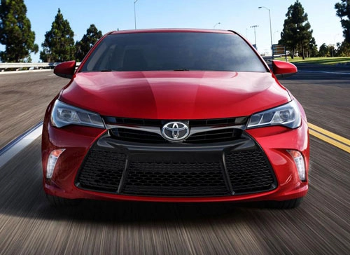 Toyota camry 2015 chiếc sedan đáng giá