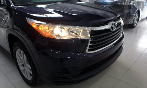  toyota highlander limited 2014 cập cảng sài gòn 