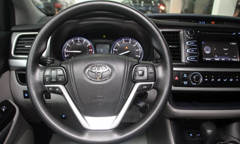  toyota highlander limited 2014 cập cảng sài gòn 