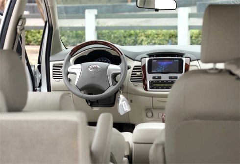  toyota innova 2012 - thay vỏ giữ chất 