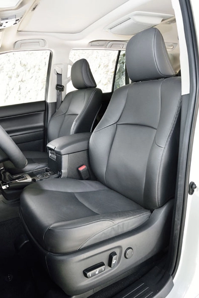  toyota land cruiser prado 2014 xuất hiện đầy đủ 