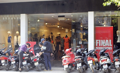 Tphcm phố thời trang tưng bừng khai trương