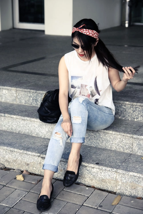 Váy áo sành điệu của nữ giám đốc sài thành
