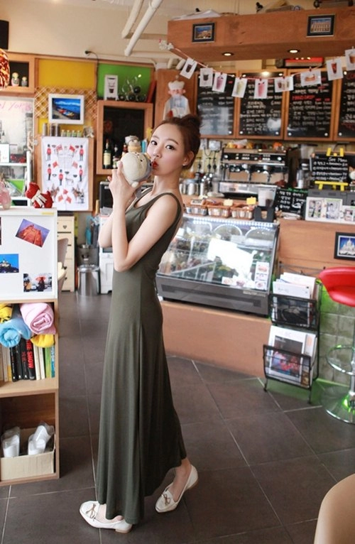 Váy maxi thách thức mùa nắng