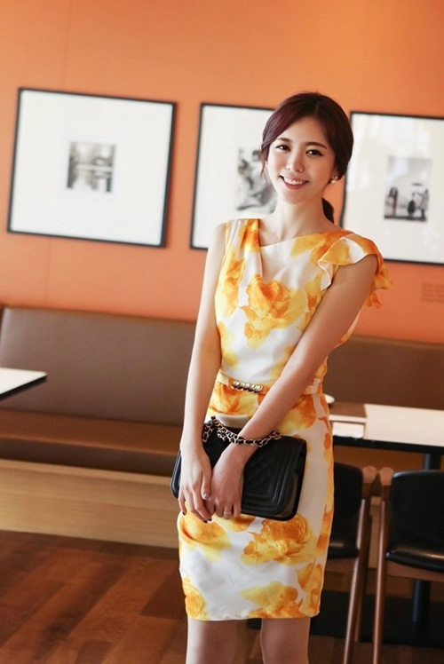 Váy nào cho nữ công sở tròn trịa