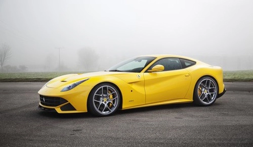 Vén màn ferrari f12 berlinetta