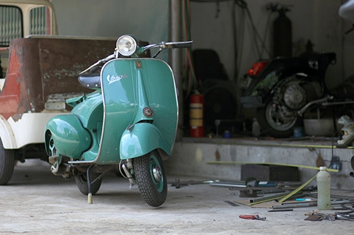  vespa acma - xế cổ hàng hiếm của tay chơi hà thành 