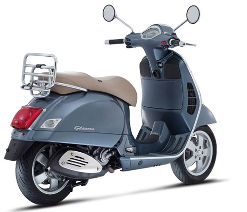 Vespa gts 2015 mạnh mẽ và hiện đại