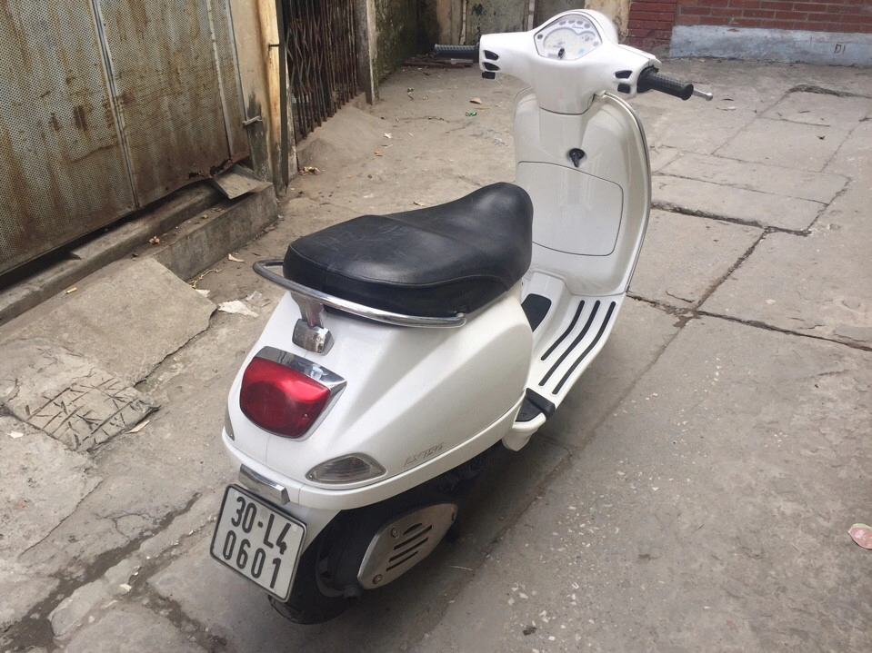 Vespa lx 125 việt nam 2010 chính chủ máy zin 30l1 - 0601