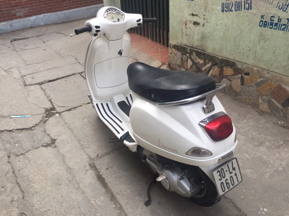 Vespa lx 125 việt nam 2010 chính chủ máy zin 30l1 - 0601