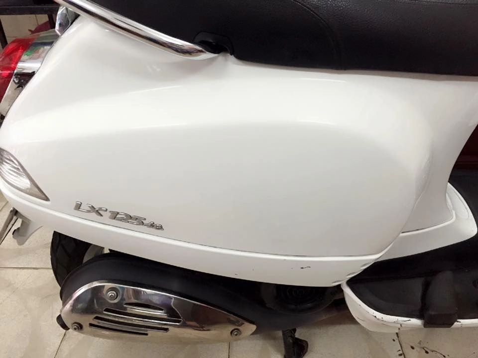 Vespa lx 125ie màu trắng chính chủ bstp