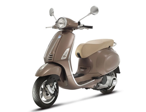 Vespa primavera 150 có giá 57 triệu đồng