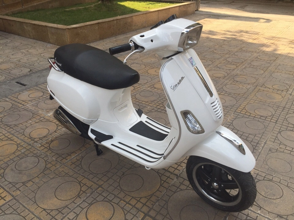 Vespa s 150cc đèn vuông 2011 màu trắng 30m2 - 8878