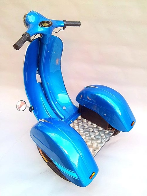 Vespa segway hai bánh cực độc ra mắt