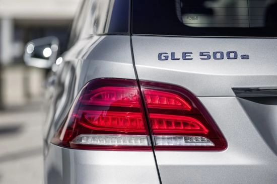 Video đầu tiên về mercedes-benz gle 2016