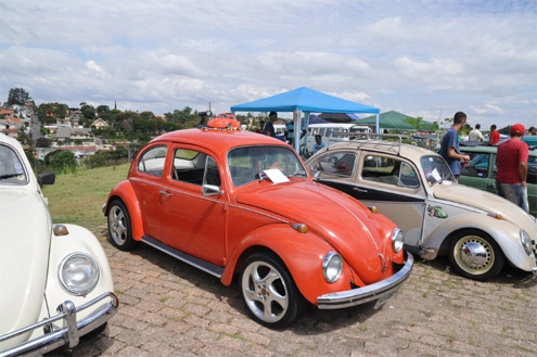  volkswagen beetle cổ đủ sắc màu 