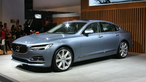 Volvo s90 sedan chốt giá chính thức loại nhiều đối thủ